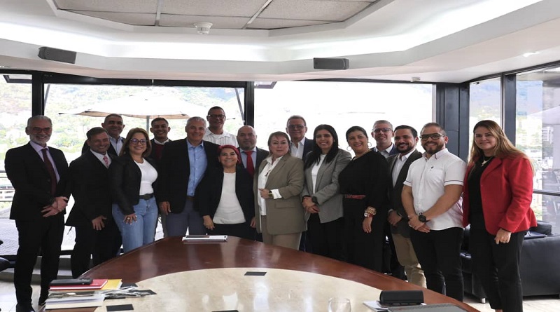 Motor Turismo diversifica aparato productivo instalando mesa exploratoria 